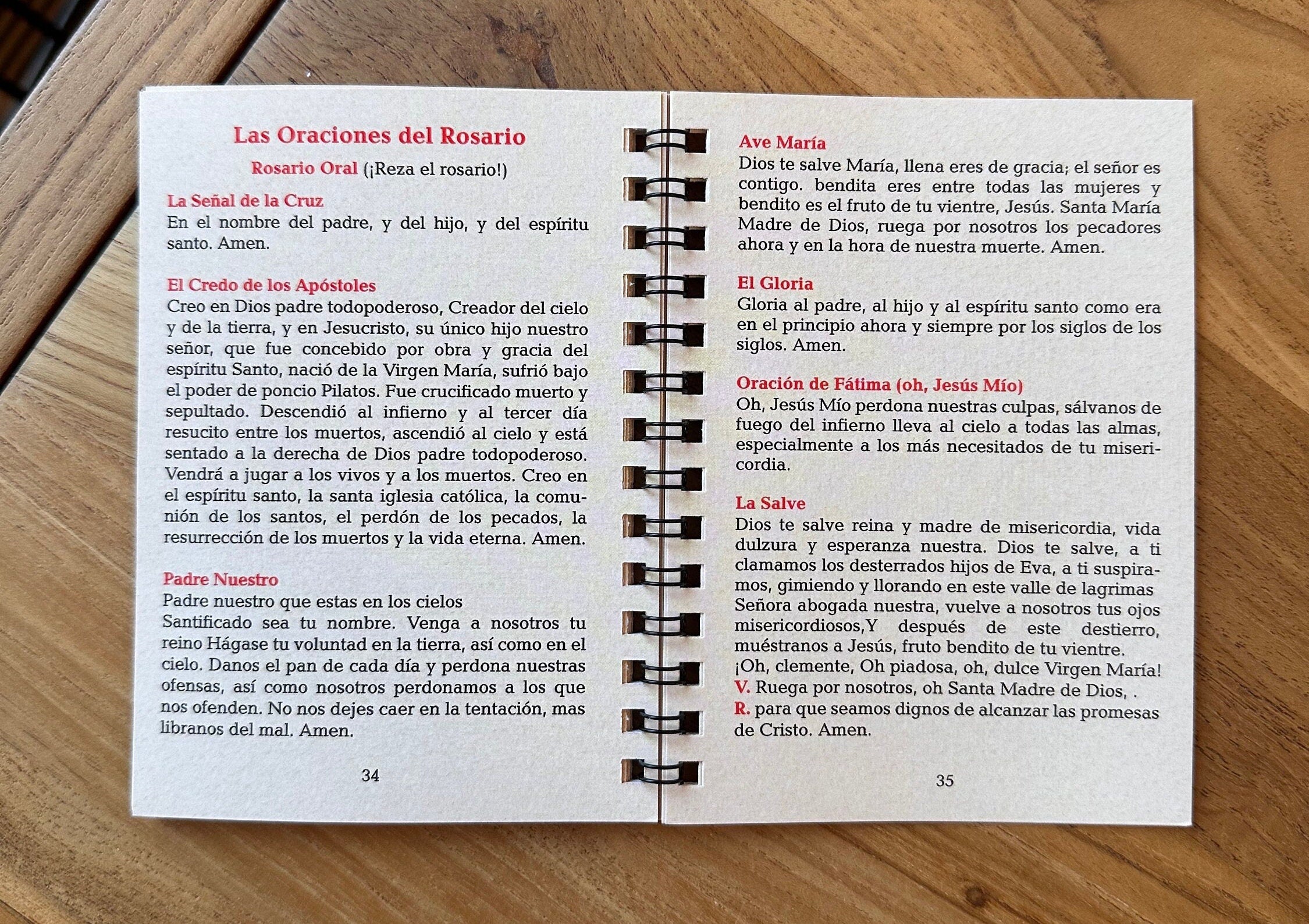 Spanish Rosary Meditation Book: 15 Mysteries, Pocket-Size, Traditional Catholic Prayer