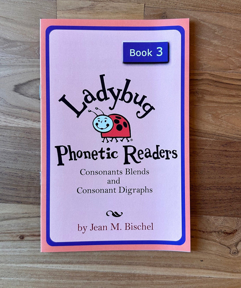 Ladybug Phonetic Readers: 6 Booklet Set, Early Reading, Based on Professor Phonics