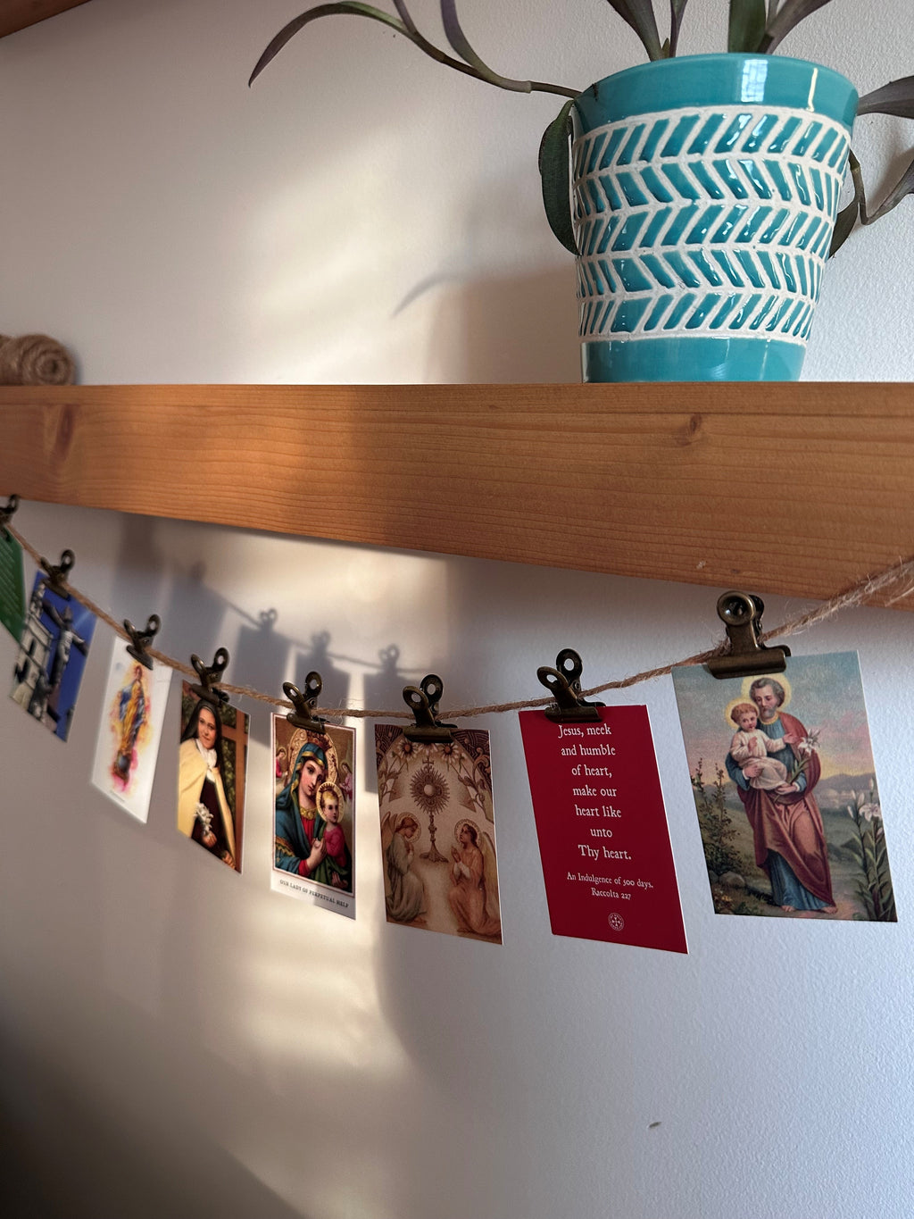 Bundle of 8 Mini Holy Cards - Childrens Trading Cards, Classroom Favors