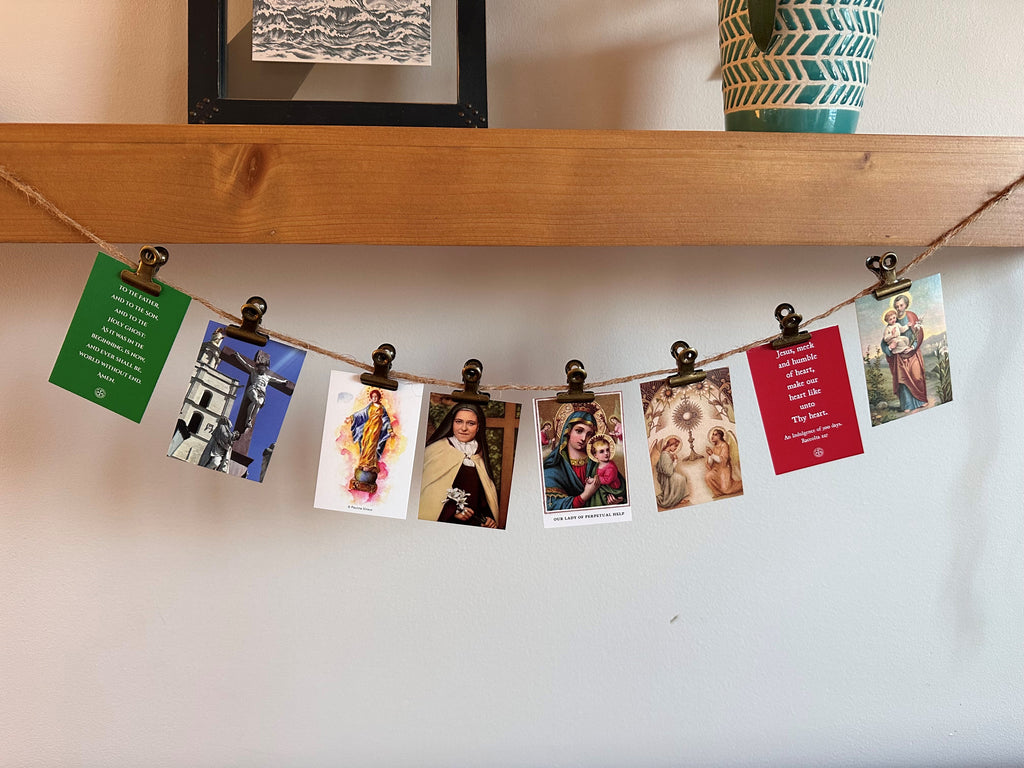 Bundle of 8 Mini Holy Cards - Childrens Trading Cards, Classroom Favors